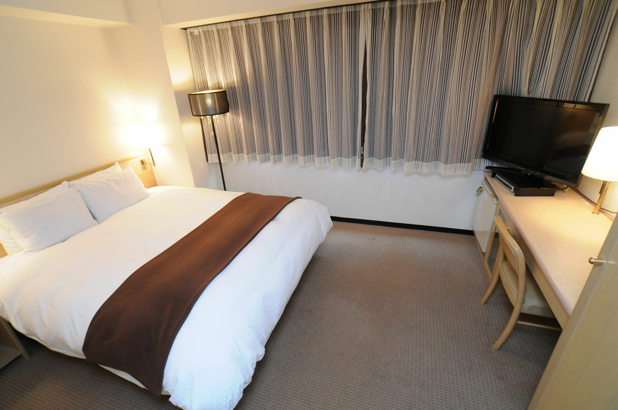 Oita Regal Hotel Екстер'єр фото
